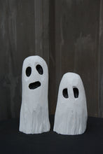 Load image into Gallery viewer, Spooky Ghosts Chainsaw Carved Wood Scukptures for Halloween Fall Home decorations