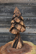 Load image into Gallery viewer, 20" x 8" 3D Chainsaw Carved Tree Sculpture