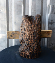 Load image into Gallery viewer, 16-Inch Chainsaw Carved Bear with Interchangeable "Wrong House" Sign