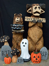 Load image into Gallery viewer, Chainsaw Carved 4ft Moose Sculpture with "Welcome" Sign | Artist Jess Alice