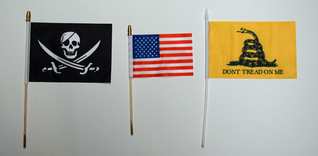 Mini Flag Set Chainsaw Carved Character Accessory | 3 Assorted Flags - USA + Pirate + Don't Tread On Me