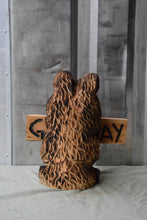 Load image into Gallery viewer, 15-Inch Chainsaw Carved Bear with Interchangeable &#39;Welcome&#39; Sign
