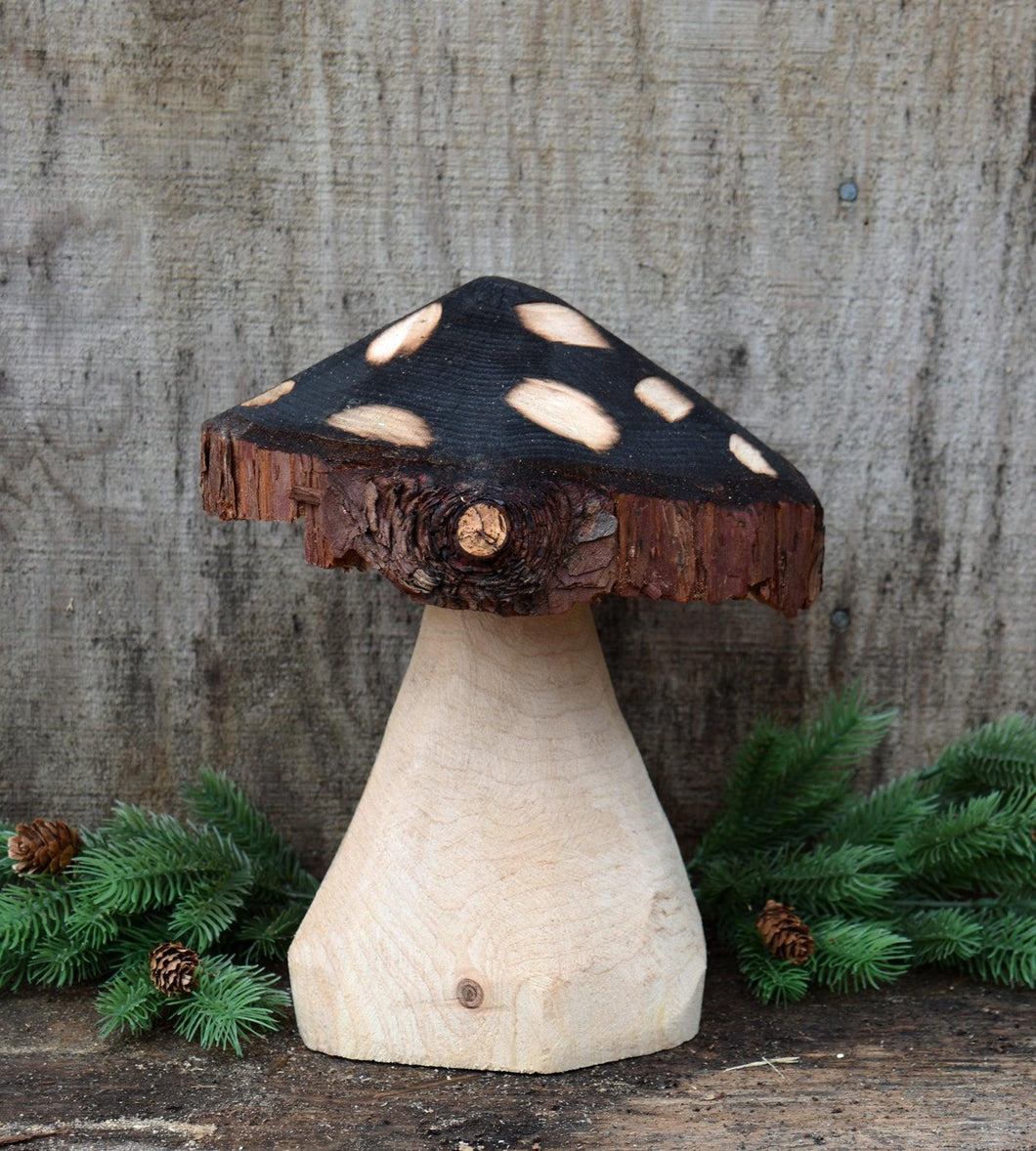 Mushroom Sculpture | 11